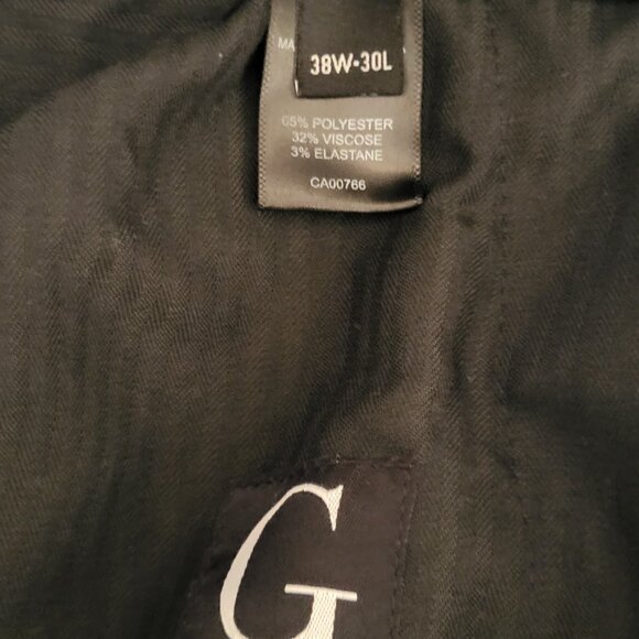 Suit - Picture 5 of 9